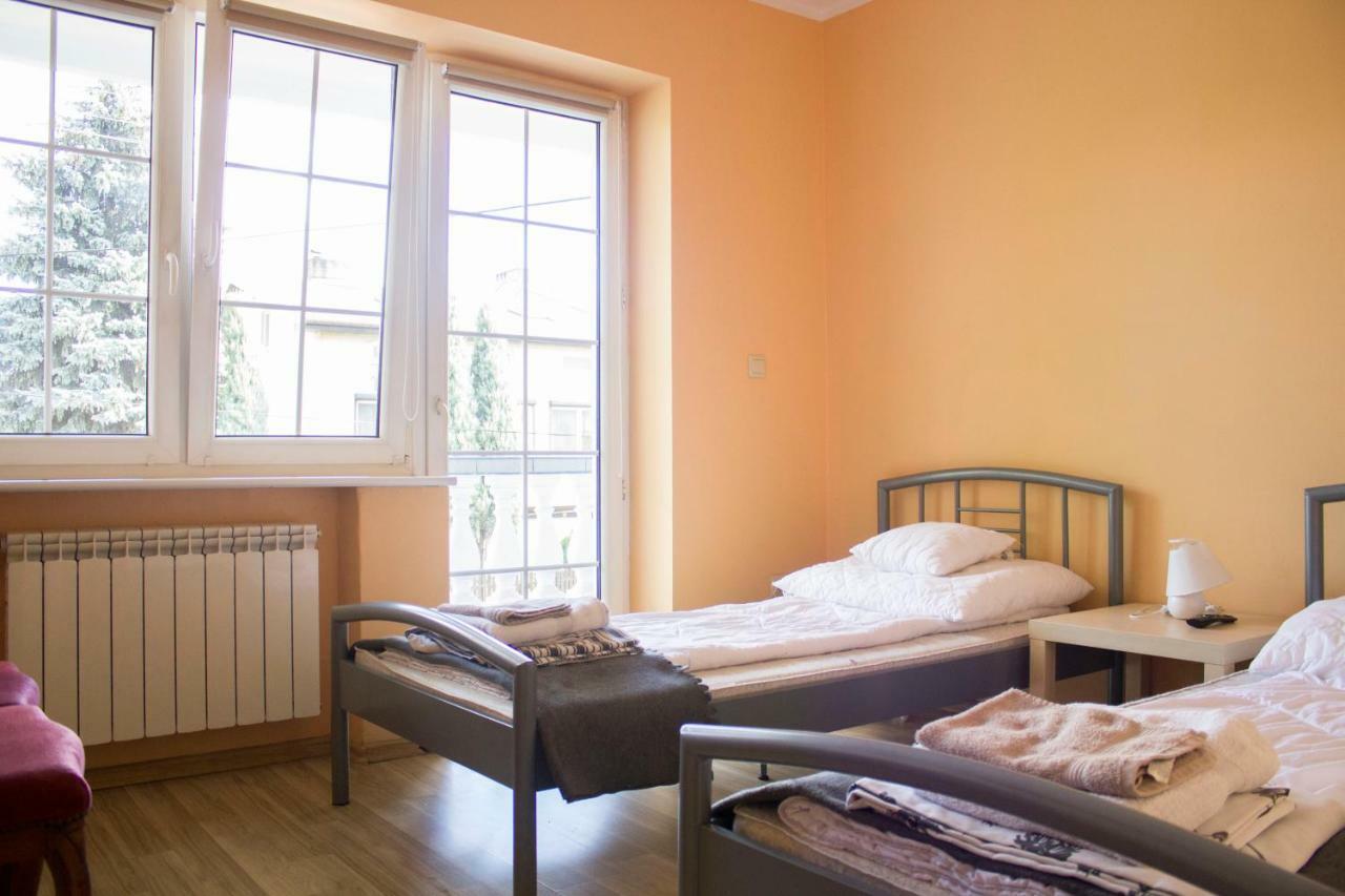 Magic Garden Hostel Kalisz  Exterior photo