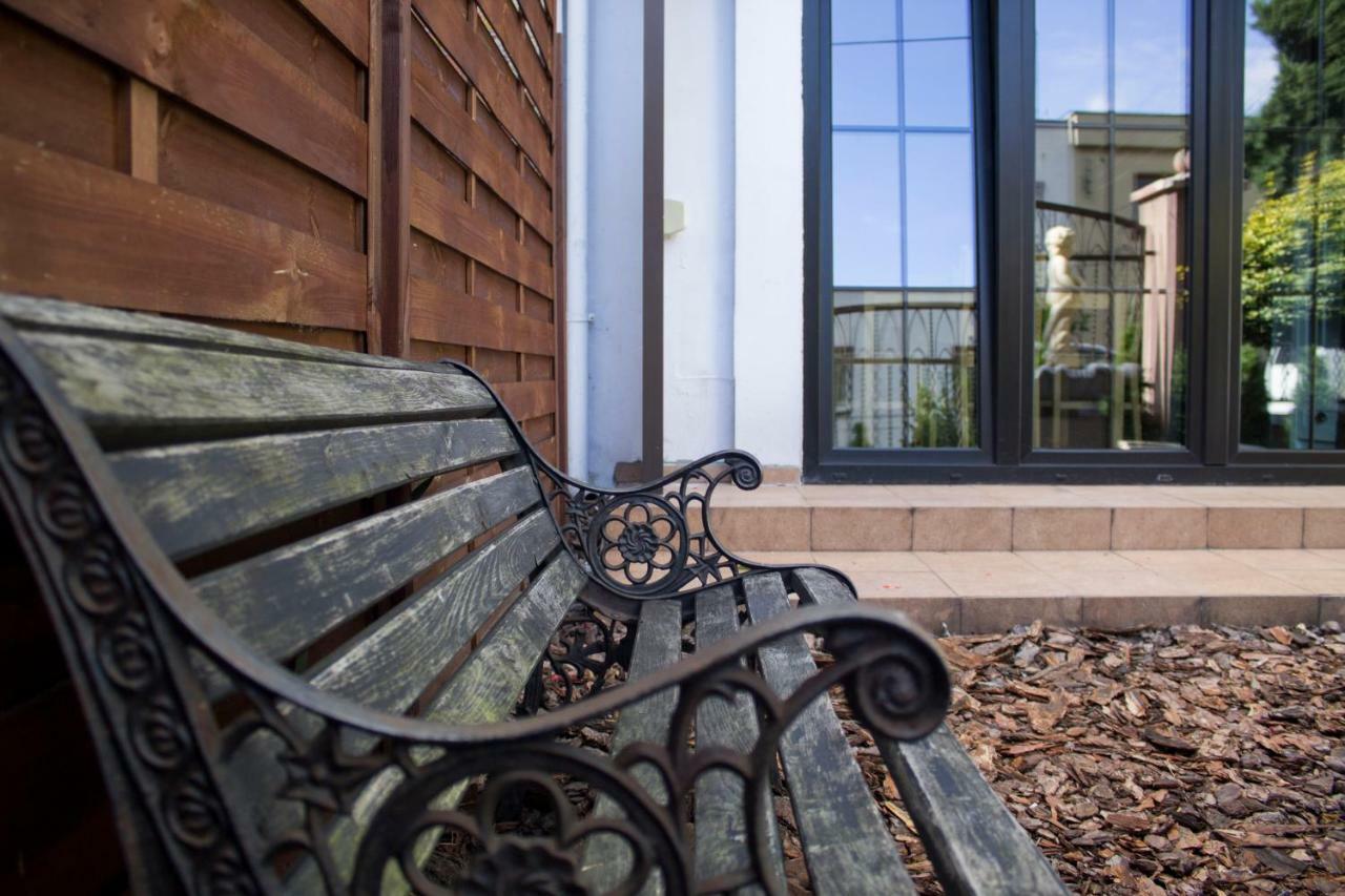 Magic Garden Hostel Kalisz  Exterior photo